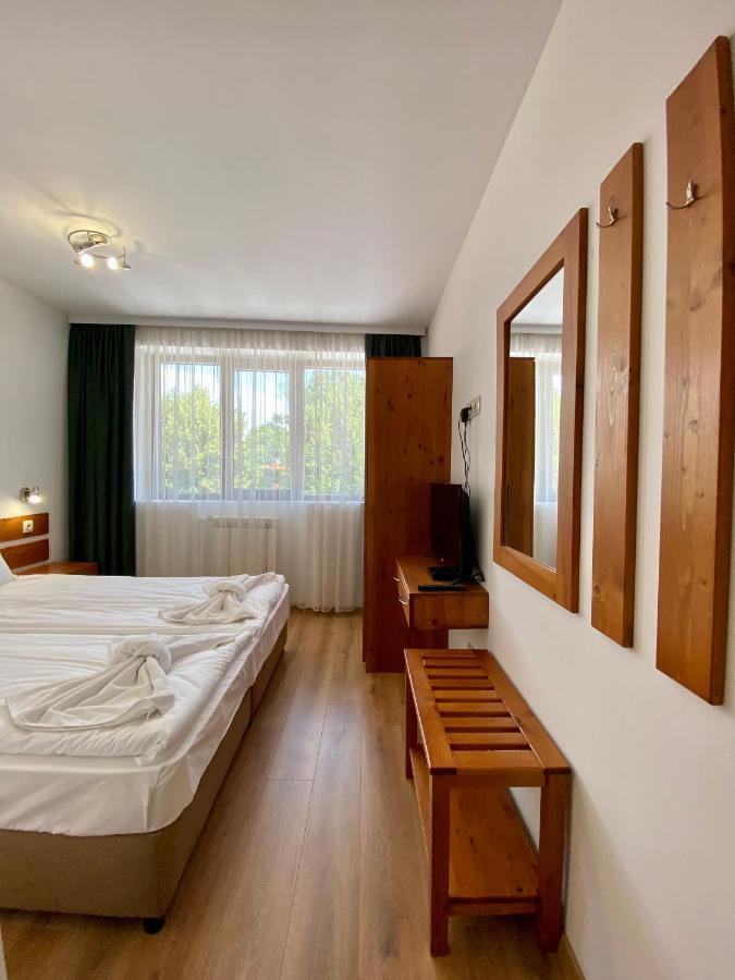 בנסקו Edelweiss Central Hotel מראה חיצוני תמונה